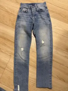 Levi's 501ライトブルーダメージデニム