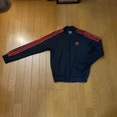 adidas トラックジャケット　ネイビー/レッド
