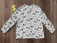 Sサイズ　UNIQLO 小花柄ブラウス　長袖　ホワイト　レーヨン
