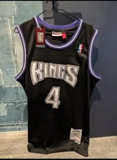 90s Champion NBA Kings クリス・ウェバー #4 90s Champion NBA Kings クリス・ウェバー #4 - メルカリ