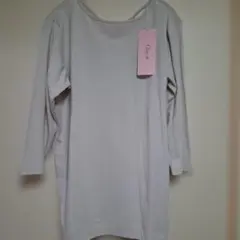 ふ*わ様 Chacott バッククロス7分袖ロングTシャツM　ヨガ【新品未使用】のサムネイル