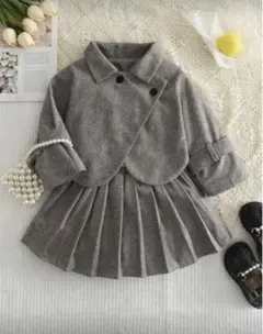 shein 2点セット ジャケットと プリーツスカート