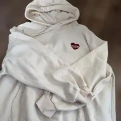 Lovetoxic ハートロゴ パーカー クリーム色　160cm 裏起毛