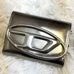 【良品】DIESEL ディーゼル 三つ折財布 Dロゴ ゴールド