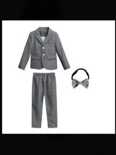 SHEINのキッズスーツ