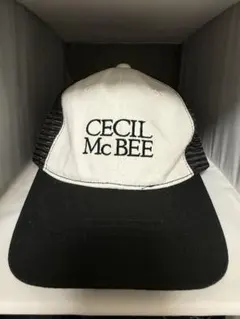 CECI McBEE ロゴキャップ ホワイト/ブラックのサムネイル