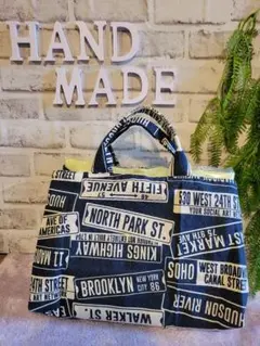 [ハンドメイド]　トートバッグ　青×白　アメリカン　バスロール柄