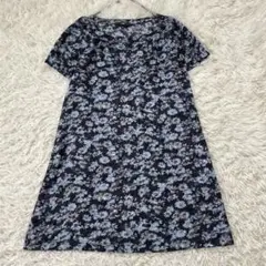 【ユニクロUNIQLO】花柄ワンピース　膝丈　サラッと薄手　リゾート　お出かけ