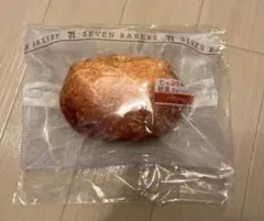 セブンイレブン　一番くじ　カレーパンポーチ