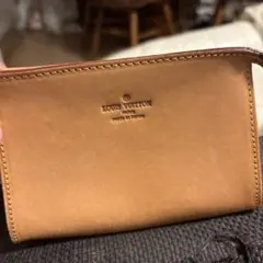 ☘️Louis Vuitton ポーチのサムネイル