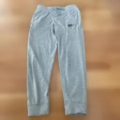 Nike グレー ジョガーパンツ 140