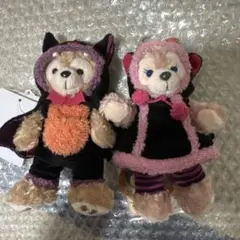 【新品未使用】2013年　ハロウィン　ぬいぐるみバッジ　ダッフィー　シェリーメイ
