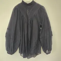 【IENA LA BOUCLE】 スタンドカラータックブラウスのサムネイル