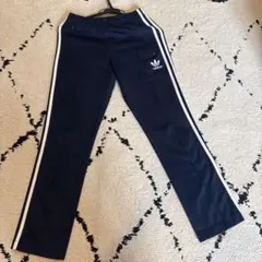 アディダスadidas ヨーロッパ トラックパンツ トレフォイル 刺繍ロゴ