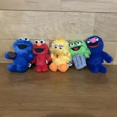 セサミストリート ガチャ　 ボールチェーンつきぬいぐるみ5個セット