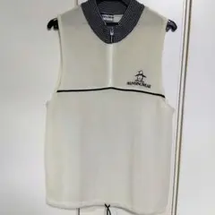 マンシングウェア＊ ハーフジップ ベストのサムネイル
