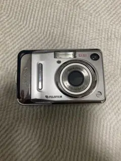 【ジャンク】FUJIFILM FINEPIX A500のサムネイル