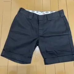Dickies 黒 コットン ショートパンツ