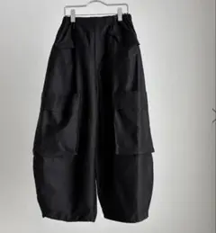 【9/2迄値下げ‼️テンハンドクラフテッドモダン　バレルパンツ