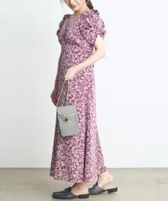 ★新品未使用★ SNIDELバリエーション プリント パフスリワンピース ２