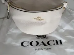 COACH ホワイトレザー ショルダーバッグ