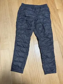 ダウンパンツ アウトドアウェア