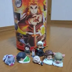 鬼滅の刃 ミニフィギュアセット 光る収納ボックス付き