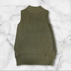 【ローリーズファーム】ハイネックニットベスト　ノースリーブ　オリーブグリーン　毛