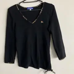BURBERRY ブラック Vネック Tシャツ M