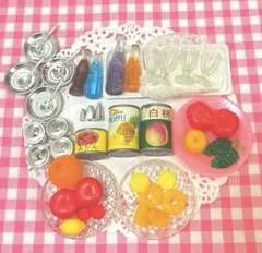 リカちゃん小物　初代リカ　２代目リカ　レトロ小物　おしょくじ　ごちそう　ままごと