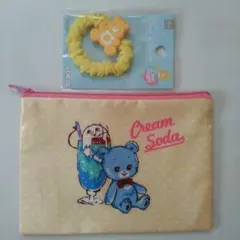 【新品】ケアベア　ラバーモチーフシュシュ　ポーチ　2点セット