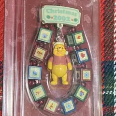 くまのプーさん　2002年クリスマス　フィギュア付ストラップ　ディズニーリゾート