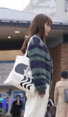 silent 川口春奈　yurika akutsu トートバック