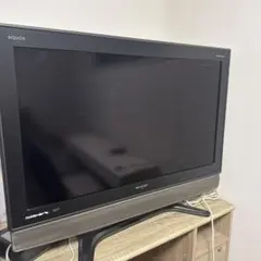 AQUOS 液晶テレビ 37インチ　送料込み！のサムネイル