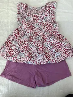 花柄タンクトップとショートパンツセット