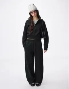 GU ヘビーウェイトスウェットバレルレッグパンツ 標準丈 Sサイズ