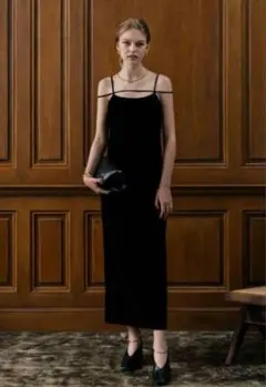 即日発送【新品】THE TOÉ アイコニックデザイン ワンピース 即日発送【新品】THE TOÉ アイコニックデザイン ワンピース