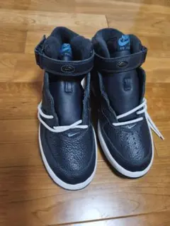 Nike エアフォース1mid sc