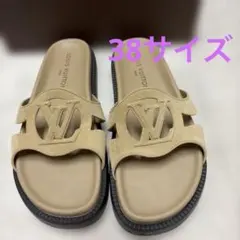 ☆安心鑑定済☆LOUIS VUITTON スエード サンダル ベージュのサムネイル