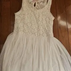 アイボリー レースノースリーブワンピース