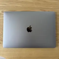 充放電31回　2020年MacBook Pro 13inch 本体
