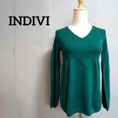 INDIVI インディヴィ Vネック 長袖ニット グリーン ウール100% 38