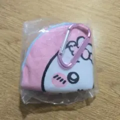 ちいかわダイカットポーチ ちいかわカラビナ付き