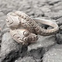 GUCCI グッチ スネークリング 蛇 nubian - メルカリ