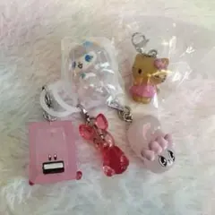 めじるしアクセサリー　まとめ売り　ピンク エスターバニー　日焼けキティ