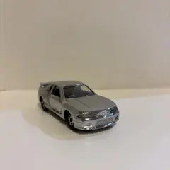トミカ 日産 スカイライン GT-R R33 シルバーのサムネイル