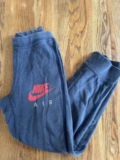 Item thumbnail for item 6733d20b-7ffd-4d83-8161-88ef3f59e4e9