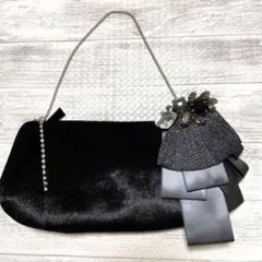 Item thumbnail for item 8e582e89-8182-4255-a01a-bb8259f11b8f