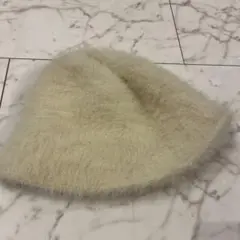 GU オフホワイト バケットハット