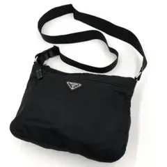 プラダ ナイロン ショルダーバッグ 黒 ブラック 斜め掛け テスート サコッシュ